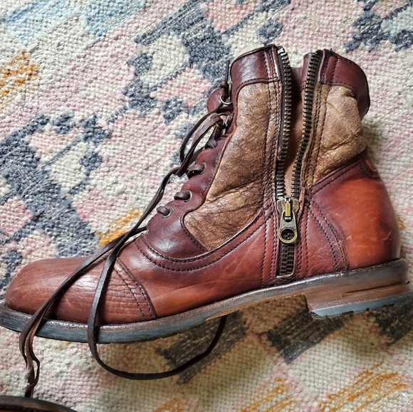 UGG leather boots - Picture 5 of 7